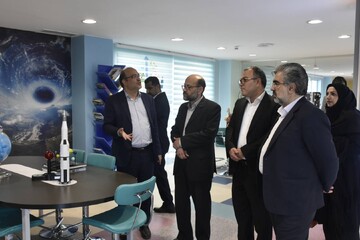 بازدید رئیس سازمان اسناد و کتابخانه ملی ایران از کتابخانه مرکزی تبریز