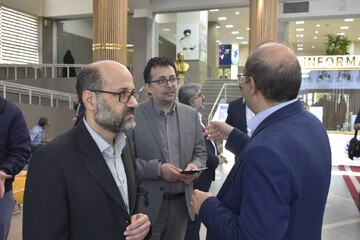 بازدید رئیس سازمان اسناد و کتابخانه ملی ایران از کتابخانه مرکزی تبریز