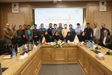 محفل شعرخوانی «قندپارسی» به همت محفل ادبی رواق ادب اداره کل کتابخانه های عمومی خراسان رضوی