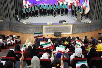 اختتامیه سومین دوسالانه قصه گویی نهال امید