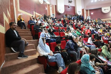 اختتامیه سومین دوسالانه قصه گویی نهال امید