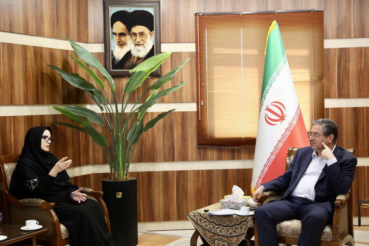 لزوم همافزایی دستگاهها و بهرهگیری از ظرفیت خیرین برای ارتقای جایگاه کتابخانههای آذربایجان غربی