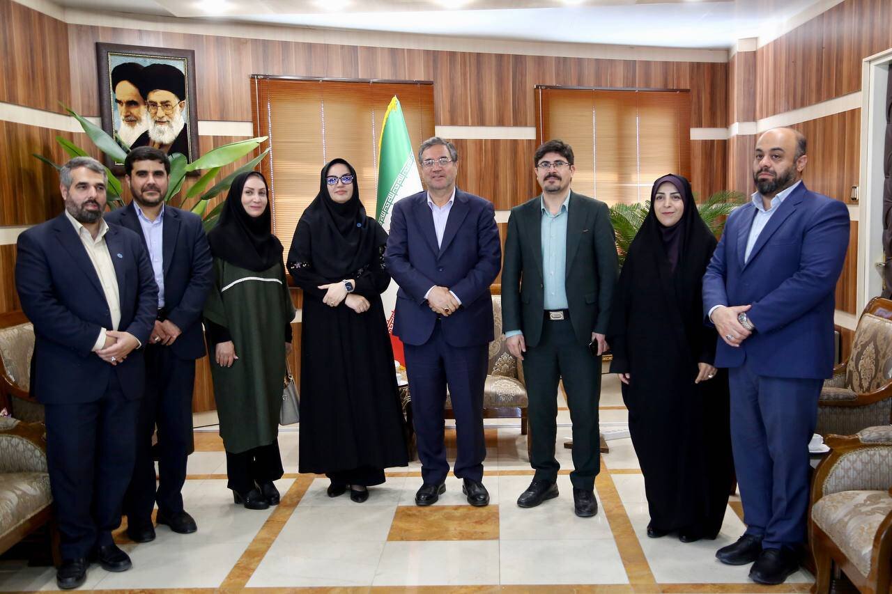 لزوم همافزایی دستگاهها و بهرهگیری از ظرفیت خیرین برای ارتقای جایگاه کتابخانههای آذربایجان غربی