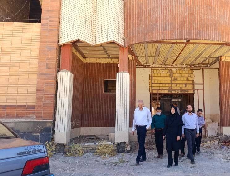 بازدید سرپرست ادارهکل کتابخانههای عمومی لرستان از پروژه درحال احداث کتابخانه درجه یک دلفان