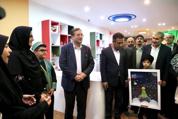 افتتاح بخش کودک و نوجوان و فضای کار اشتراکی کتابخانه مرکزی ارومیه