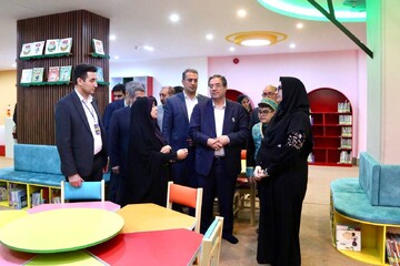 افتتاح بخش کودک و نوجوان و فضای کار اشتراکی کتابخانه مرکزی ارومیه