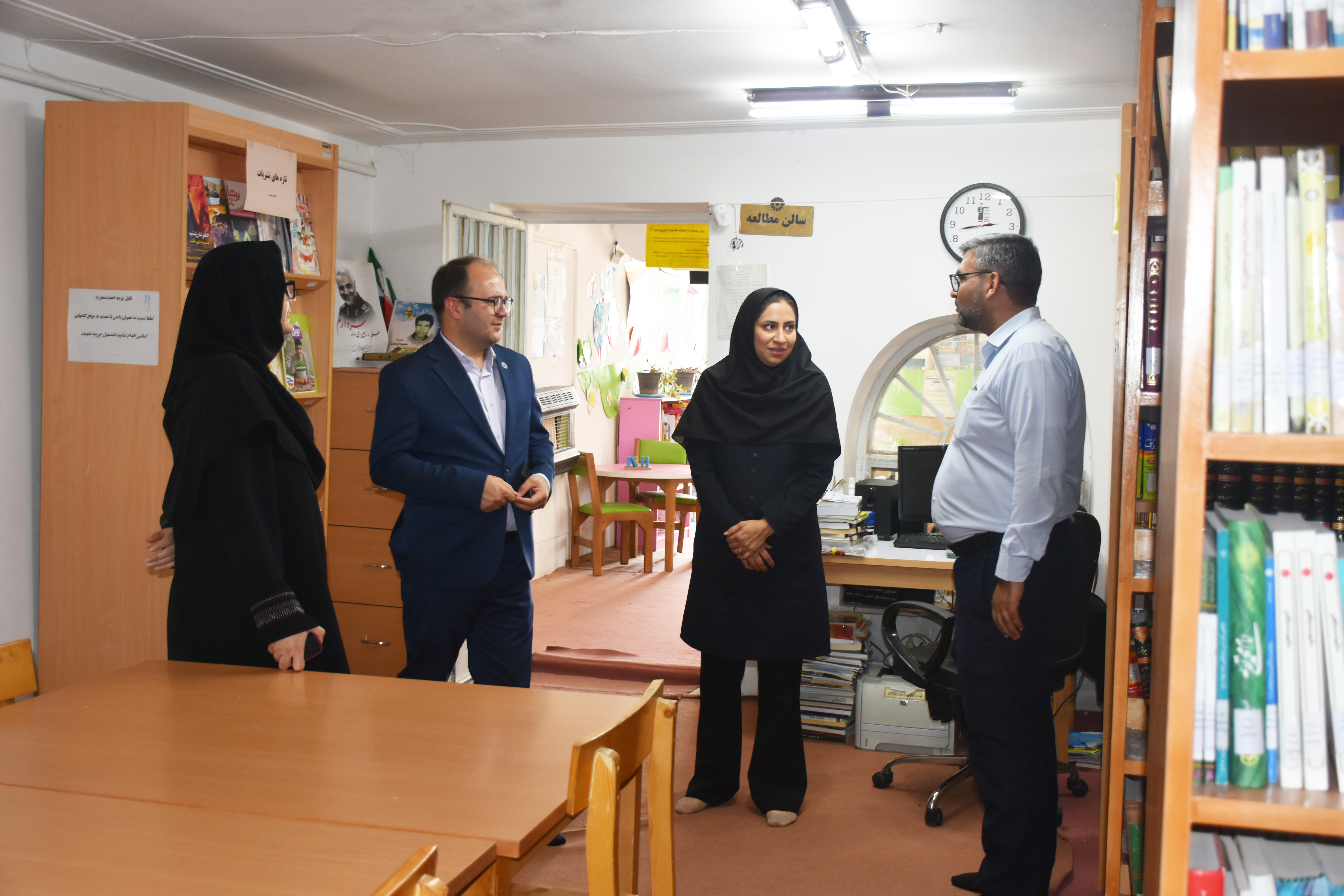 بازدید دبیرکل نهاد از کتابخانه‌های علامه طباطبایی سروستان و شهدای طاحونه شهرستان خفر
