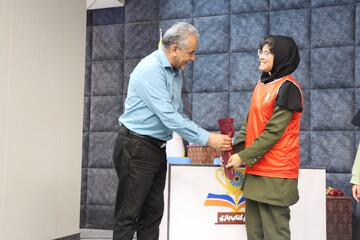 «جام کتابازی» در کتابخانه مرکزی یزد برگزار شد