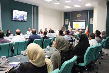 آیین رونمایی از کتاب «تاریخ ادبیات منثور یزد»