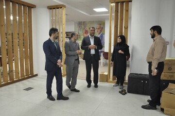 بازدید نمایندگان صومعه سرا و رشت از کتابخانه مرکزی رشت