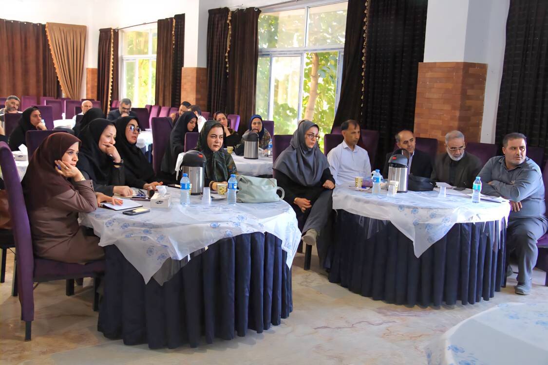 سومین جلسه شورای اداری کتابخانههای عمومی گلستان برگزار شد