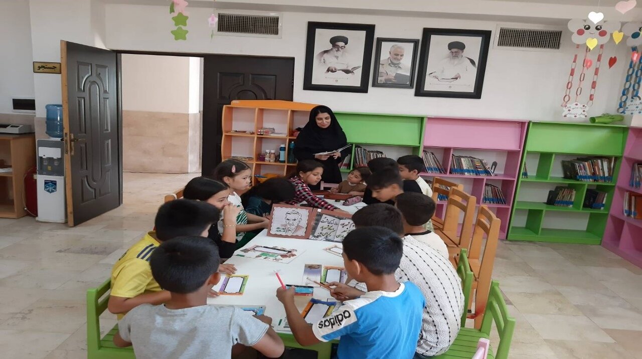 گرامیداشت روز شعر و ادب فارسی و نکوداشت مقام استاد شهریار در کتابخانههای عمومی استان تهران