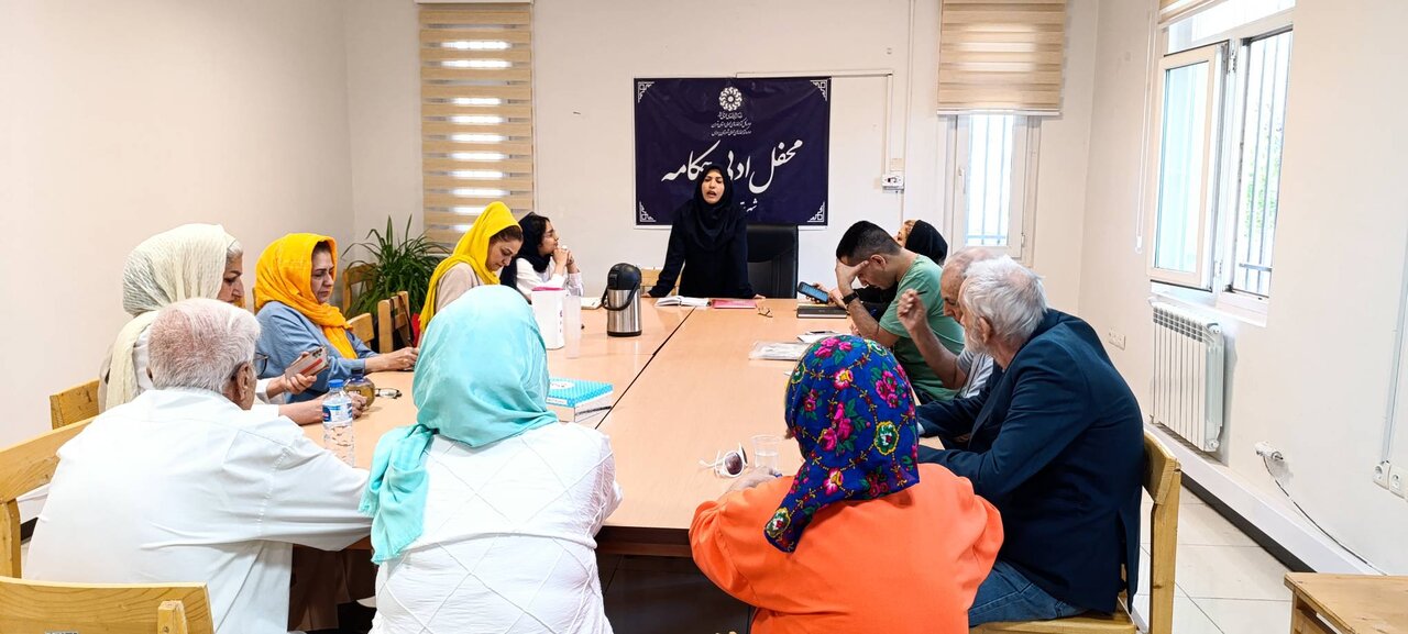 گرامیداشت روز شعر و ادب فارسی و نکوداشت مقام استاد شهریار در کتابخانههای عمومی استان تهران