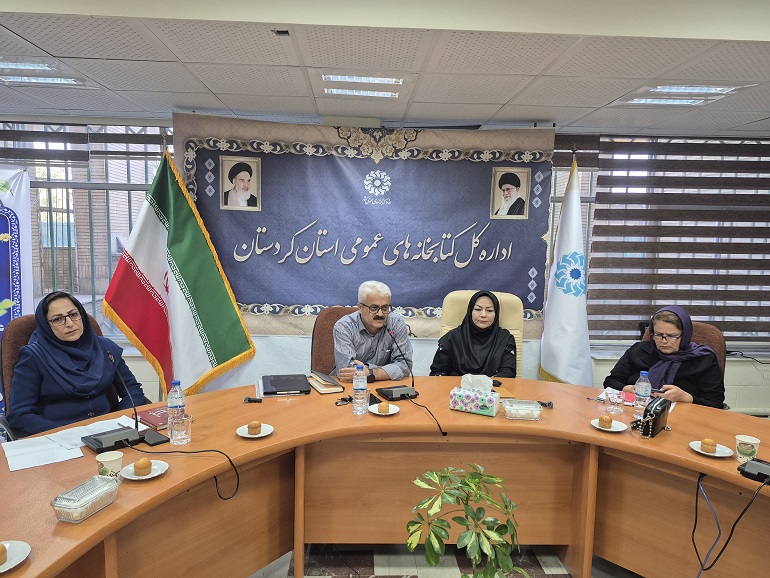 نامگذاری روز شعر و ادب فارسی، نماد اهمیت آن در هویت ملی و فرهنگی ایرانیان است