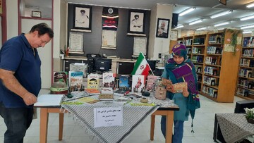 فضاسازی اداره کل کتابخانه های عمومی استان تهران و کتابخانه های عمومی استان به مناسبت گرامیداشت هفته دفاع مقدس