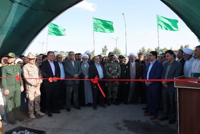 آغاز به‌کار غرفه فرهنگی اداره‌کل کتابخانه‌های عمومی سمنان در دومین کنگره ملی ۳۰۰۰ شهید استان