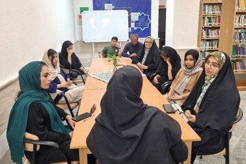 کتابخانه های استان بوشهر میزبان طرح «کتابستانه» شدند