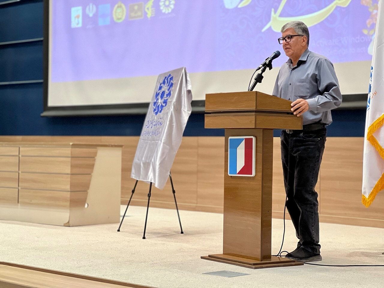 اگر تاریخ را حفظ نکنیم، آینده را از دست می‌دهیم