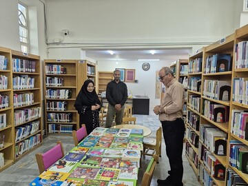 بازدید مدیرکل از کتابخانه های عمومی دهگلان و قروه 2