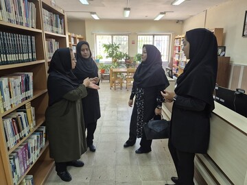 بازدید مدیرکل از کتابخانه های عمومی دهگلان و قروه 5