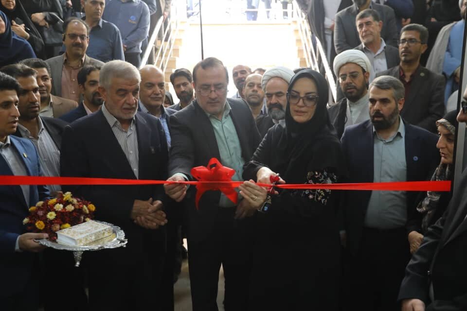 از راه‌اندازی شصت‌وهفتمین کتابخانه سیار کشور تا تجدید بیعت با آرمان‌های شهدا/ افتتاح، بازگشایی و بازدید از ۹ کتابخانه عمومی