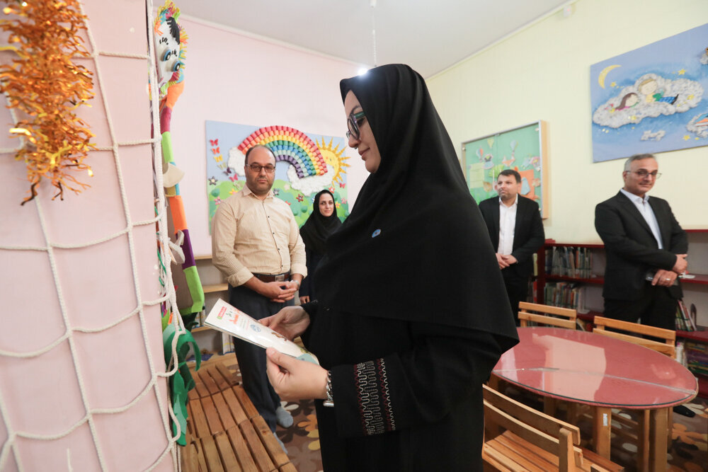 از راهاندازی شصتوهفتمین کتابخانه سیار کشور تا تجدید بیعت با آرمانهای شهدا/ افتتاح، بازگشایی و بازدید از ۹ کتابخانه عمومی