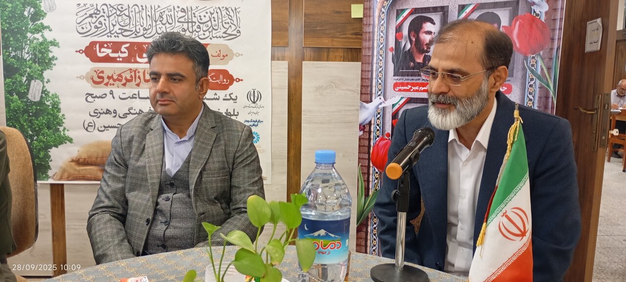 نشست معرفی کتاب و روایتگری دوران دفاع مقدس در کتابخانه عمومی امام حسین(ع) زاهدان