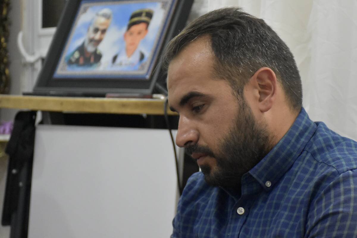 مدیرکل کتابخانههای عمومی آذربایجان شرقی با خانواده شهدای ۶ و ۷ ساله تهاجم رژیم صهیونیستی دیدار کرد