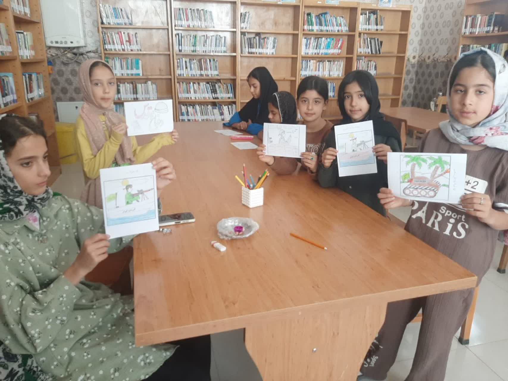 گرامیداشت هفته دفاع مقدس در کتابخانههای عمومی استان مرکزی