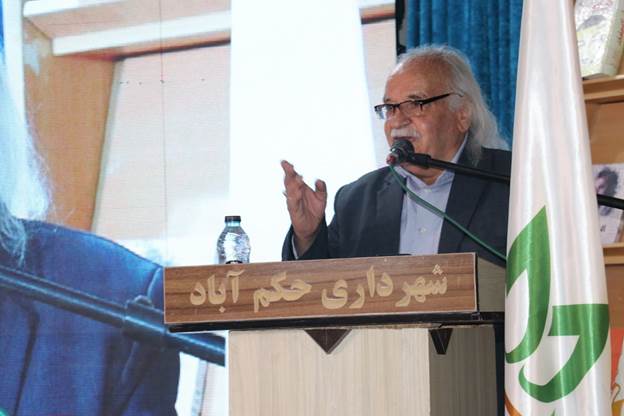 دوازدهمین دوره «شب شعر دفاع مقدس» در جوین برگزار شد