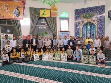 آیین رونمایی از کتاب «خاطرات یک زندگی» روایت زندگی جانباز سرافراز علی فهمیده قاسم زاده