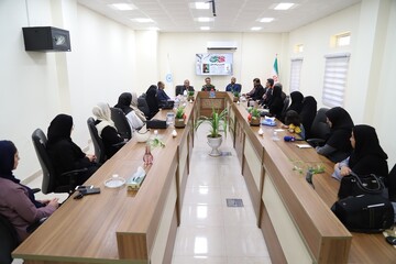 نشست نقد و بررسی کتاب «آ بی‌بی»