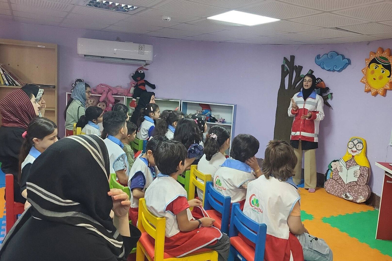 تابستانی پربار با برنامه‌های فرهنگی و آموزشی در کتابخانه مرکزی ایلام