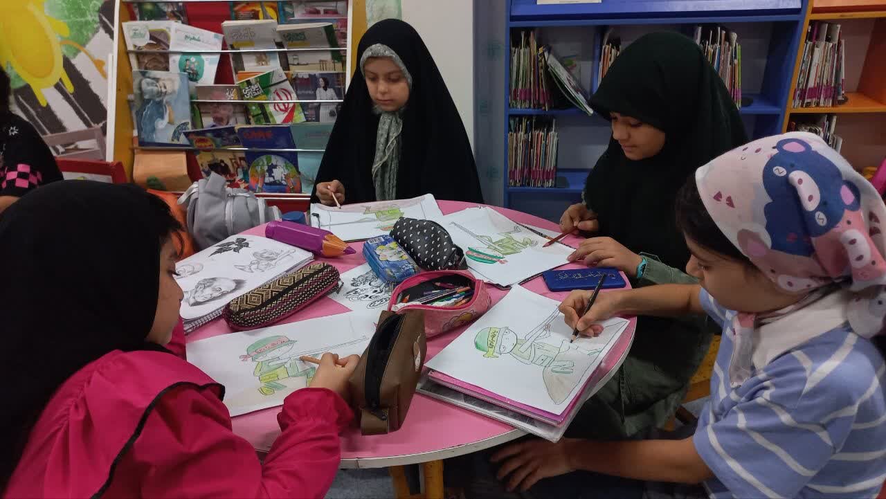 نشستهای کتابمحور با هدف گرامیداشت هفته دفاع مقدس در کتابخانههای استان تهران