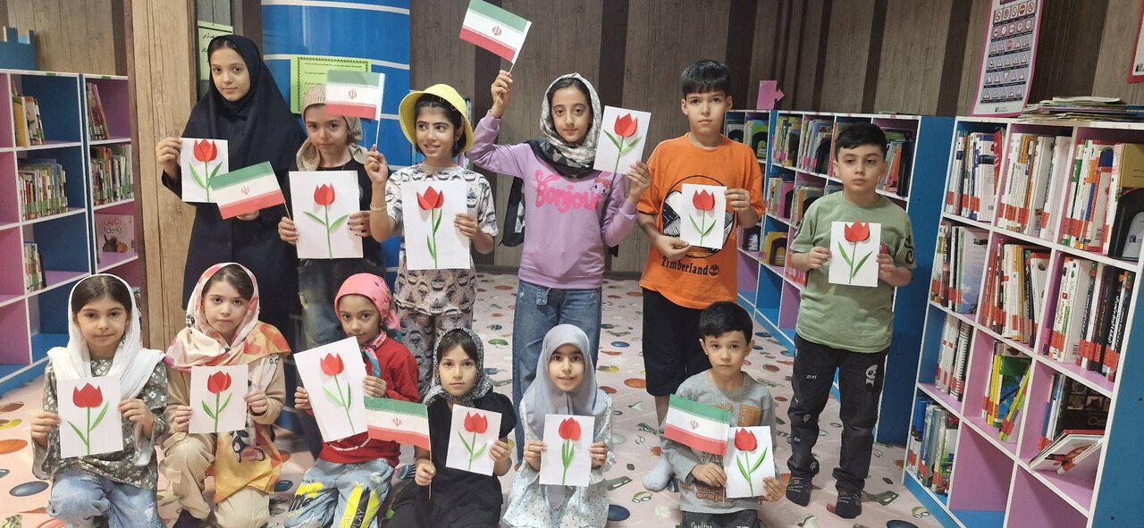 نشستهای کتابمحور با هدف گرامیداشت هفته دفاع مقدس در کتابخانههای استان تهران