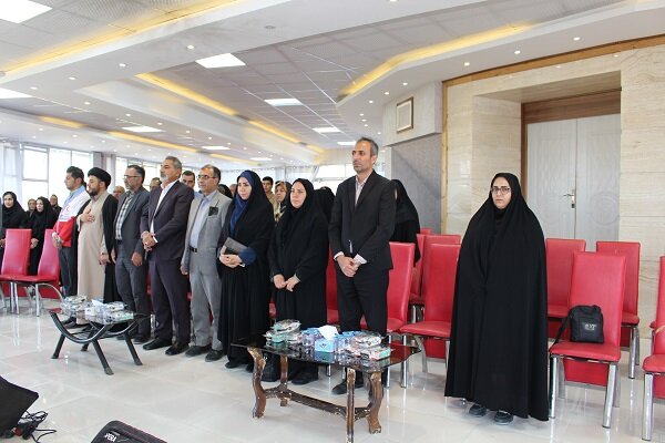 اقتدار فرهنگی، از خانواده‌های اهل کتاب آغاز می‌شود