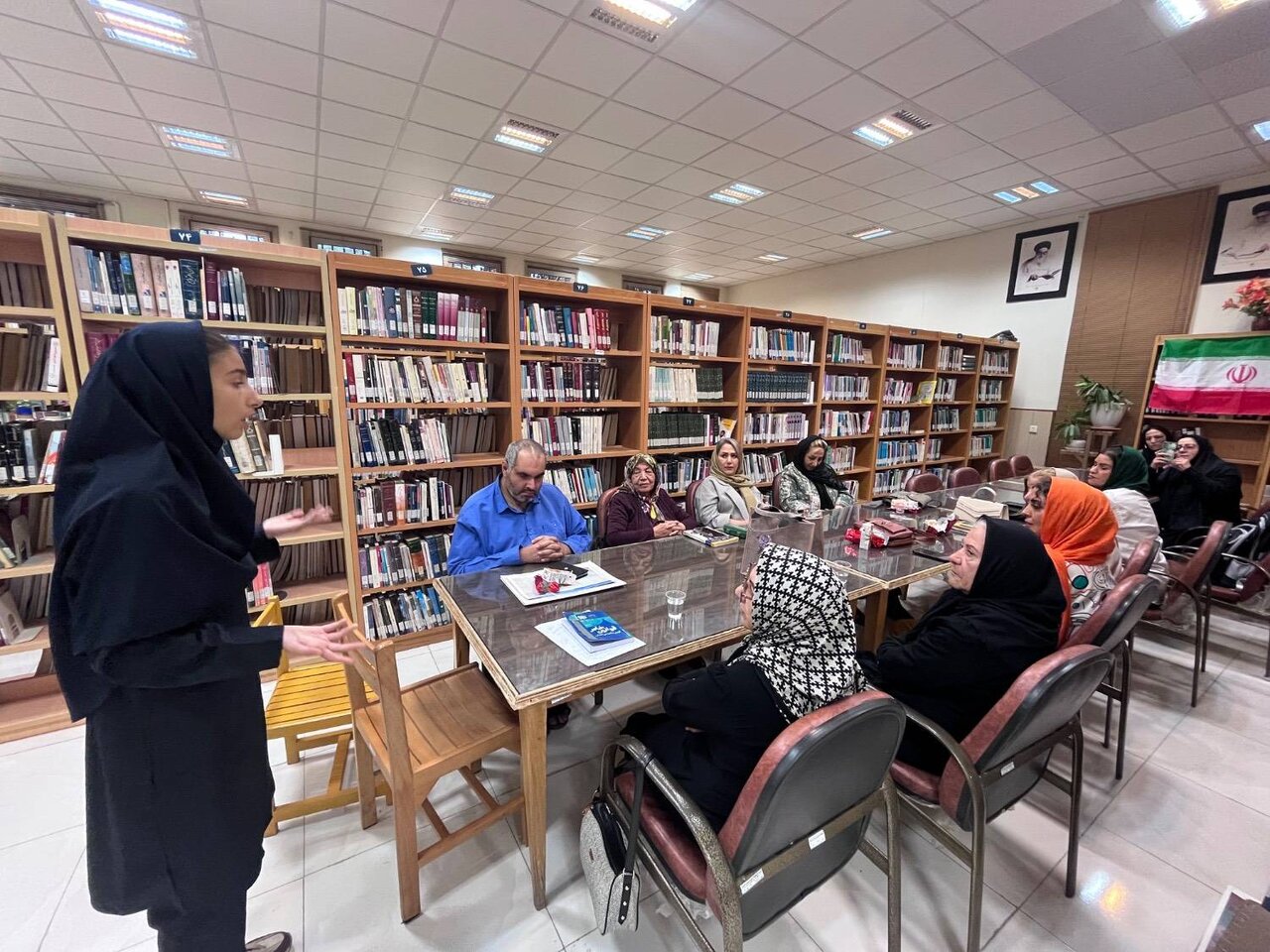 ویژهبرنامههای فرهنگی و ادبی در کتابخانههای عمومی استان زنجان برگزار شد