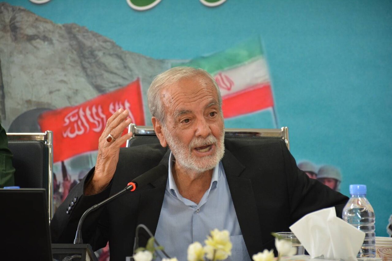 یادمان «قلمداران دفاع مقدس» در کتابخانه امیرکبیر کرمانشاه برگزار شد