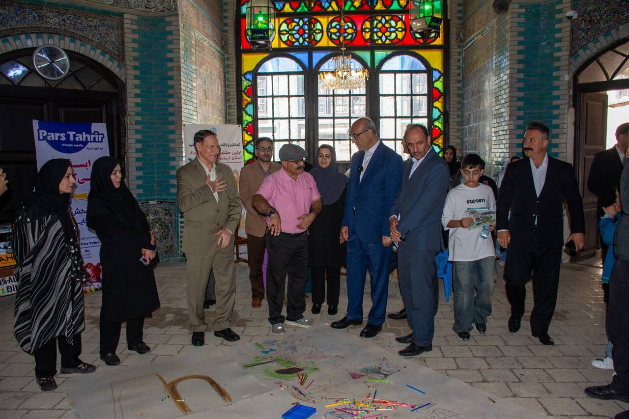 غرفه کتابخانه‌های عمومی، نقش مهمی در ترویج فرهنگ مطالعه میان کودکان دارد