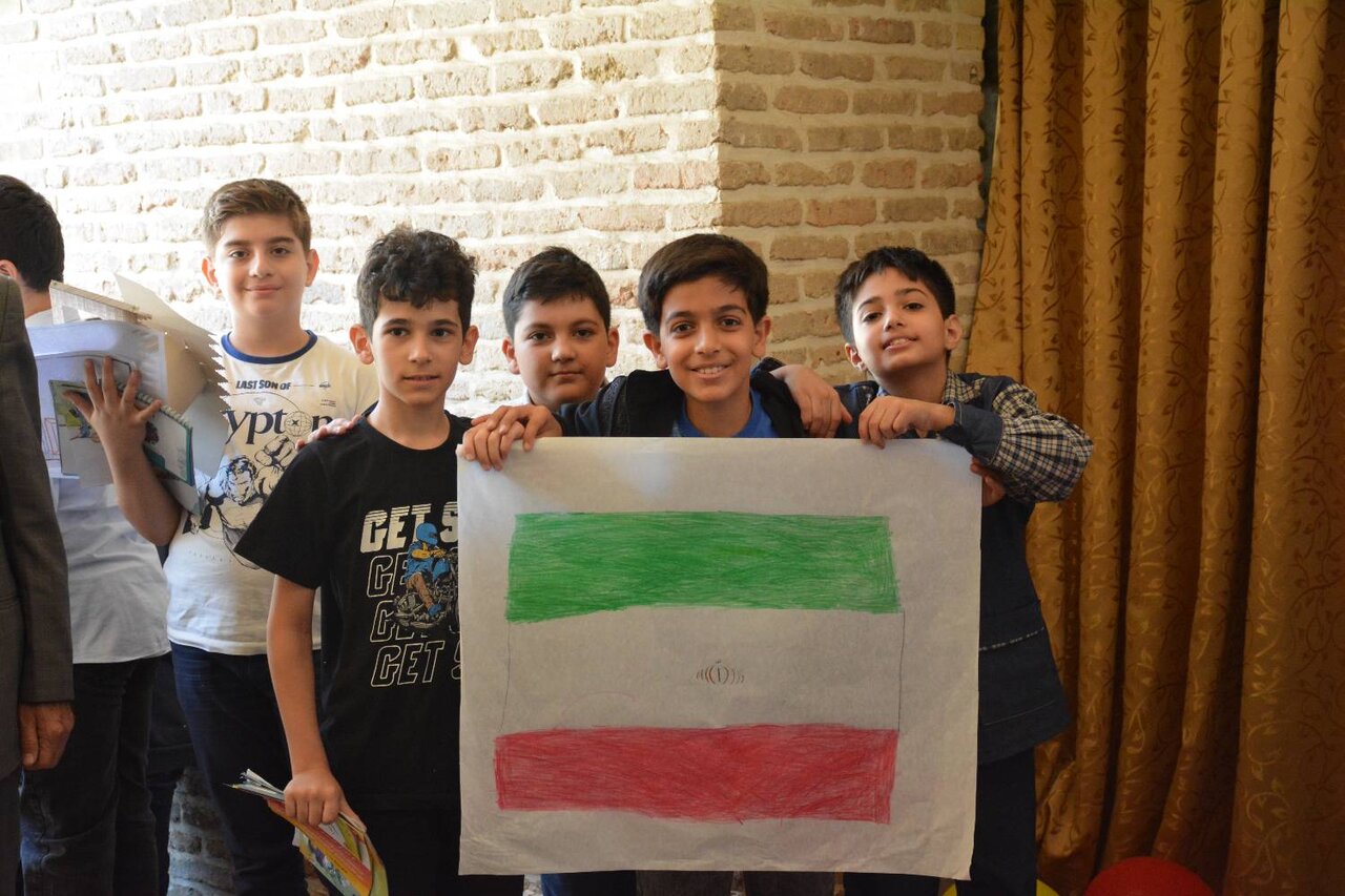 غرفه کتابخانه‌های عمومی، نقش مهمی در ترویج فرهنگ مطالعه میان کودکان دارد