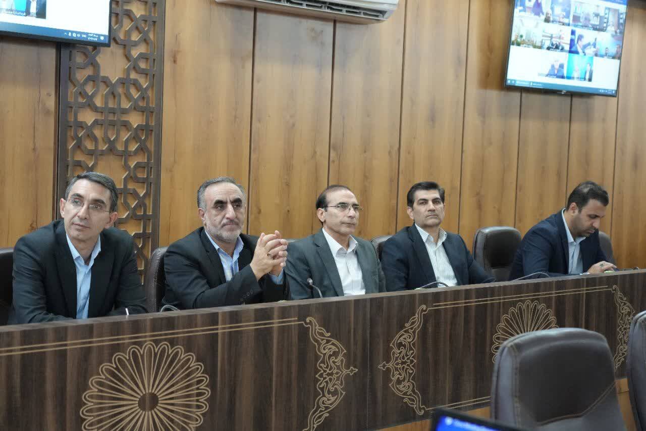 اولین جلسه انجمن کتابخانه‌های عمومی لرستان در سال ۱۴۰۴ برگزار شد