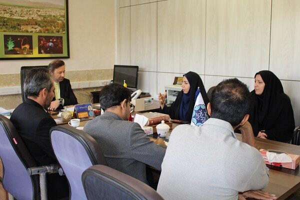 شهرداری و ادارهکل کتابخانههای عمومی چهارمحال و بختیاری در مسیر توسعه پایدار فرهنگی