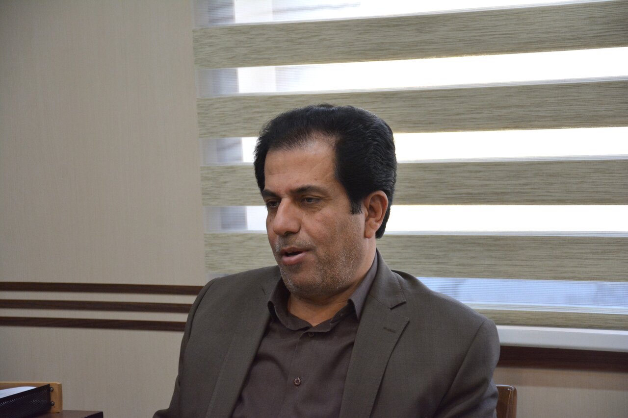 تخصیص اعتبار برای تأمین دو کامیونت کتابخانه سیار در کرمانشاه