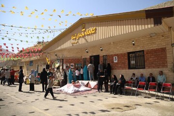 افتتاح سومین نمایشگاه کسب و کارهای کوچک در کتابخانه عمومی شهدای کیگا