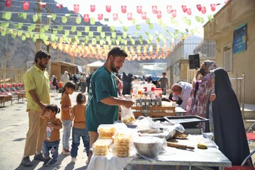 افتتاح سومین نمایشگاه کسب و کارهای کوچک در کتابخانه عمومی شهدای کیگا