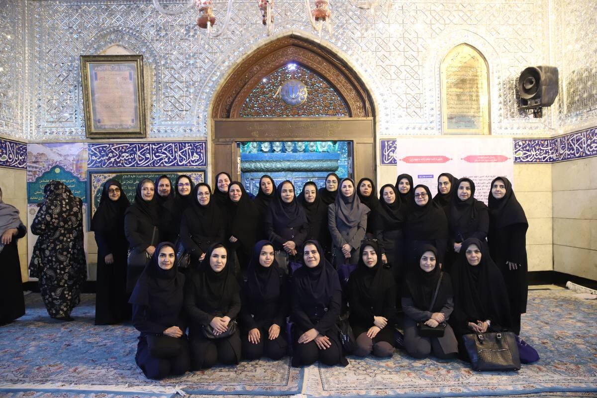 سومین نمایشگاه «کسبوکارهای کوچک» به میزبانی کتابخانه عمومی شهدای کیگا افتتاح شد