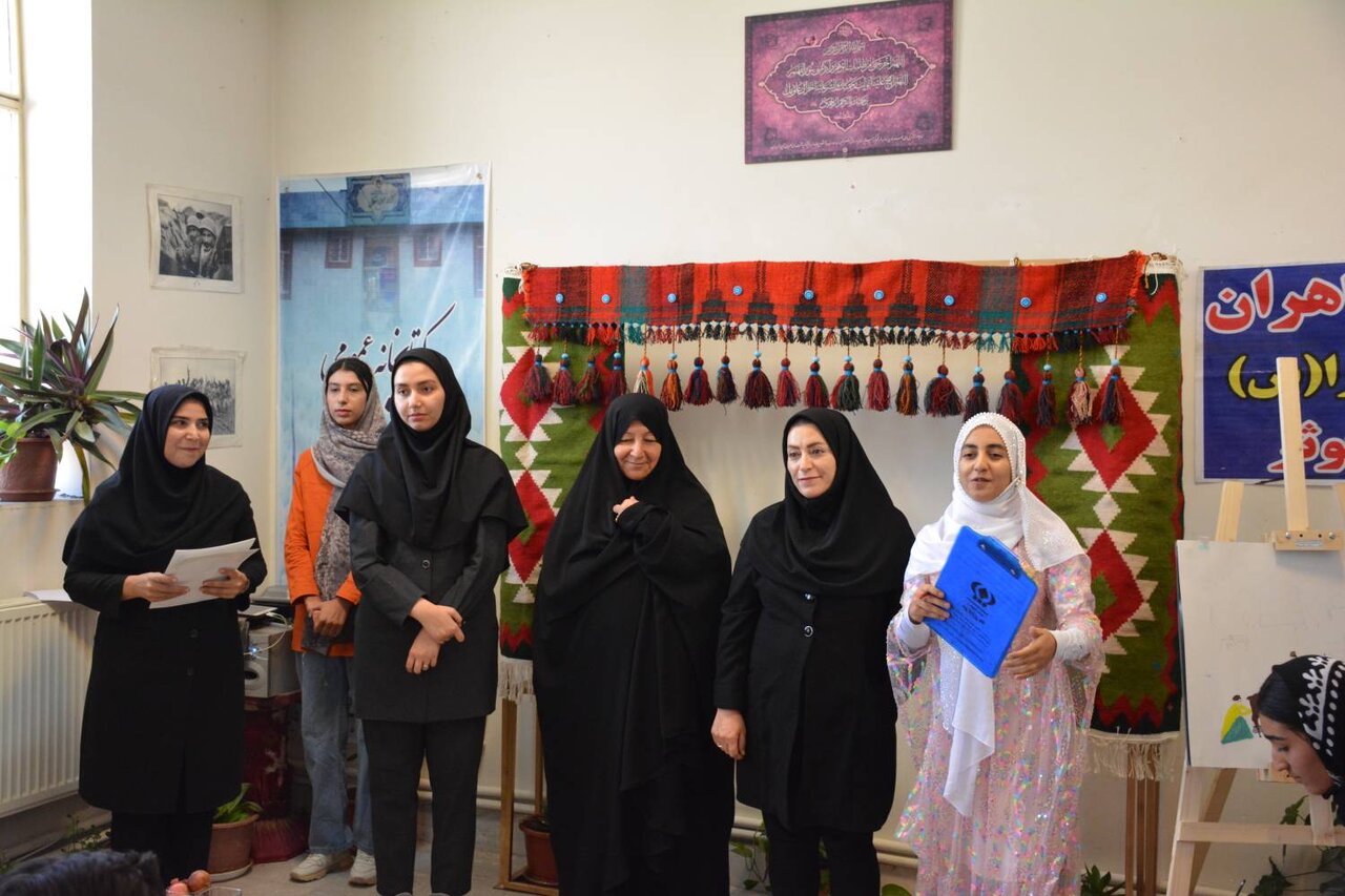 گرامیداشت روز ملی روستا و عشایر در کتابخانه عمومی استقلال قزانچی