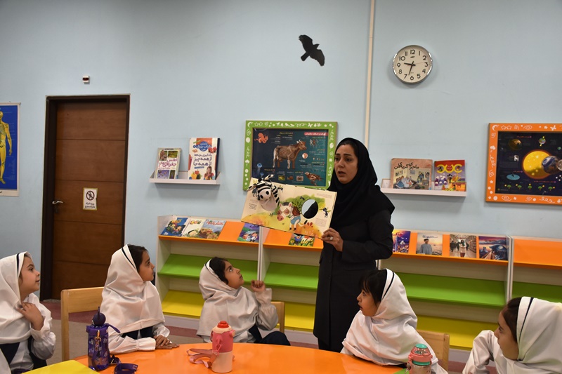 برگزاری رویدادهای فرهنگی در کتابخانه مرکزی امام خمینی(ره) مشهد