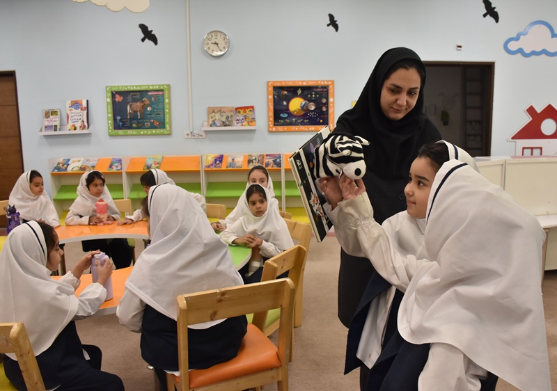 برگزاری رویدادهای فرهنگی در کتابخانه مرکزی امام خمینی(ره) مشهد