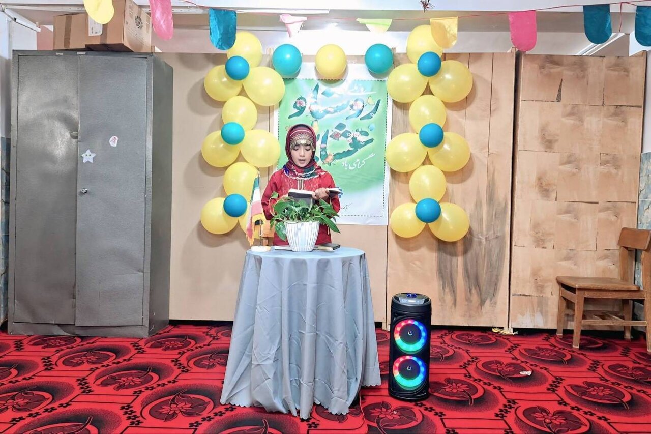 آیین گرامیداشت روز ملی روستا و عشایر در کتابخانه عمومی صفیآباد برگزار شد